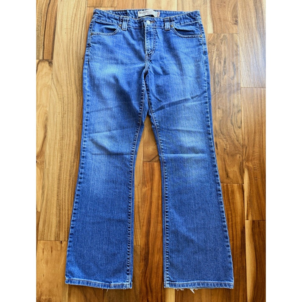 Women's Levi's 525 Bootcut Low Rise Stretch Medium Wash Blue Denim Jeans